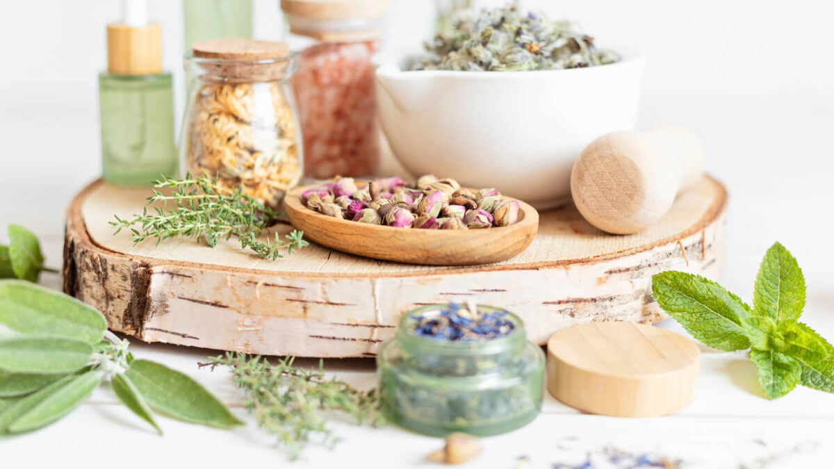 Quels sont les bienfaits de l'hydrolat d'immortelle ?