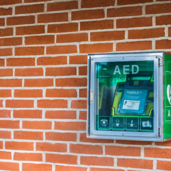 Ces équipements de premier secours dont on devrait avoir accès dans n’importe quel lieu public