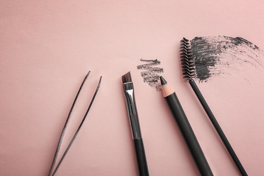 comment embellir vos yeux avec des soins sur mesure